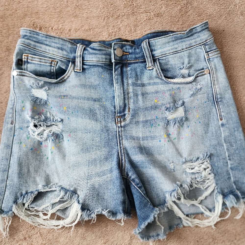 Judy Blue Paint Splatter Shorts, Size: Large